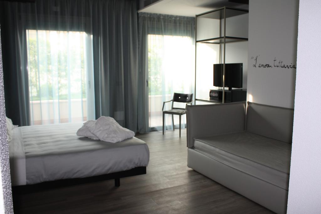 Hotel San Giorgio Риччоне Экстерьер фото
